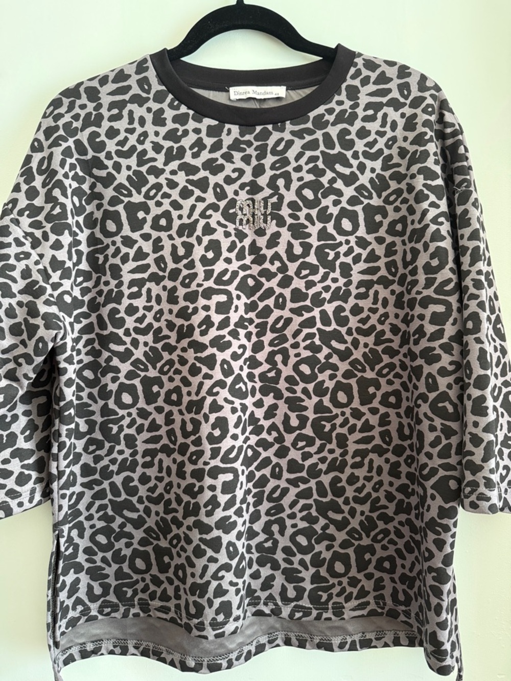 Women's Gray Leopard Print Quater Sleeve Tee